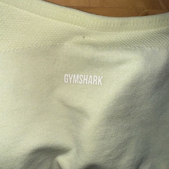 Gymshark Women's Pastel Green Sports Bra - Picture 2 of 4